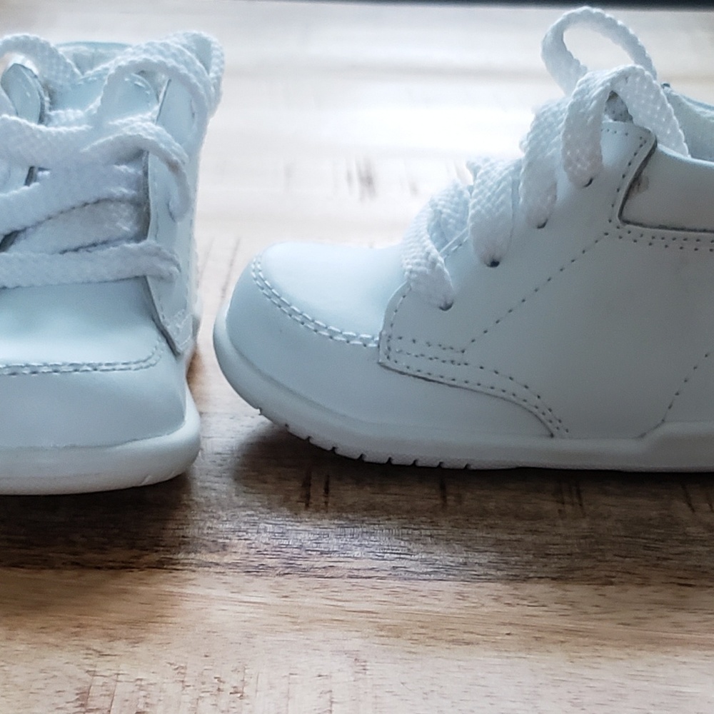 Baby shoes